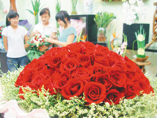 �K�ݣ��Ї����y���˹�����Ϧ���R�� õ���_ʼ����