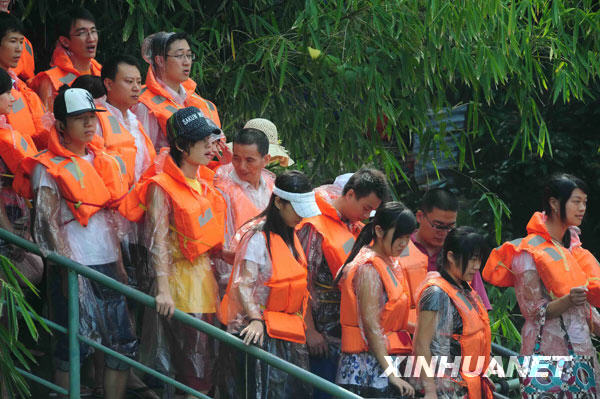 10��4�գ��ο��ں��ϭ����fȪ������꠵ȴ�����Ư���� 