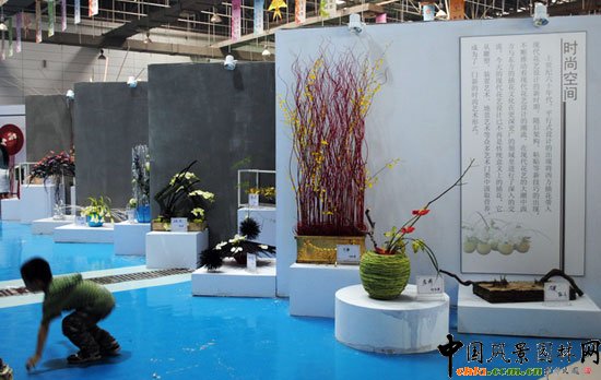 ���ߌû�����(����)�҃�չ--��ˇ�^