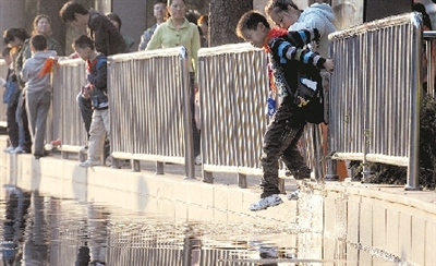 �G������ˮ���˹���վ