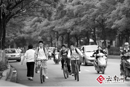 �������҈@�ֳ��н���� 4�ǅ^�������@�־G���֣��D��