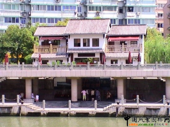 �����\�����ǅ^(q��)5A�����^(q��)��������