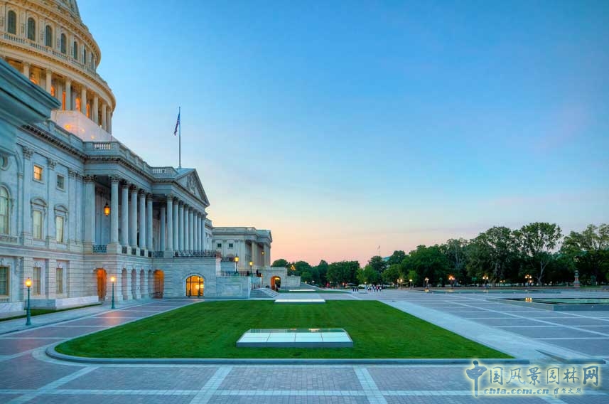 美國(guó)國(guó)會(huì)大廈游客中心