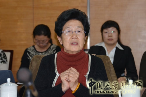 中國(guó)風(fēng)景園林學(xué)會(huì)原副理事長(zhǎng)、北京市園林局原副局長(zhǎng)張樹林