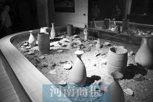 館內藏品都是老任多年來的心血