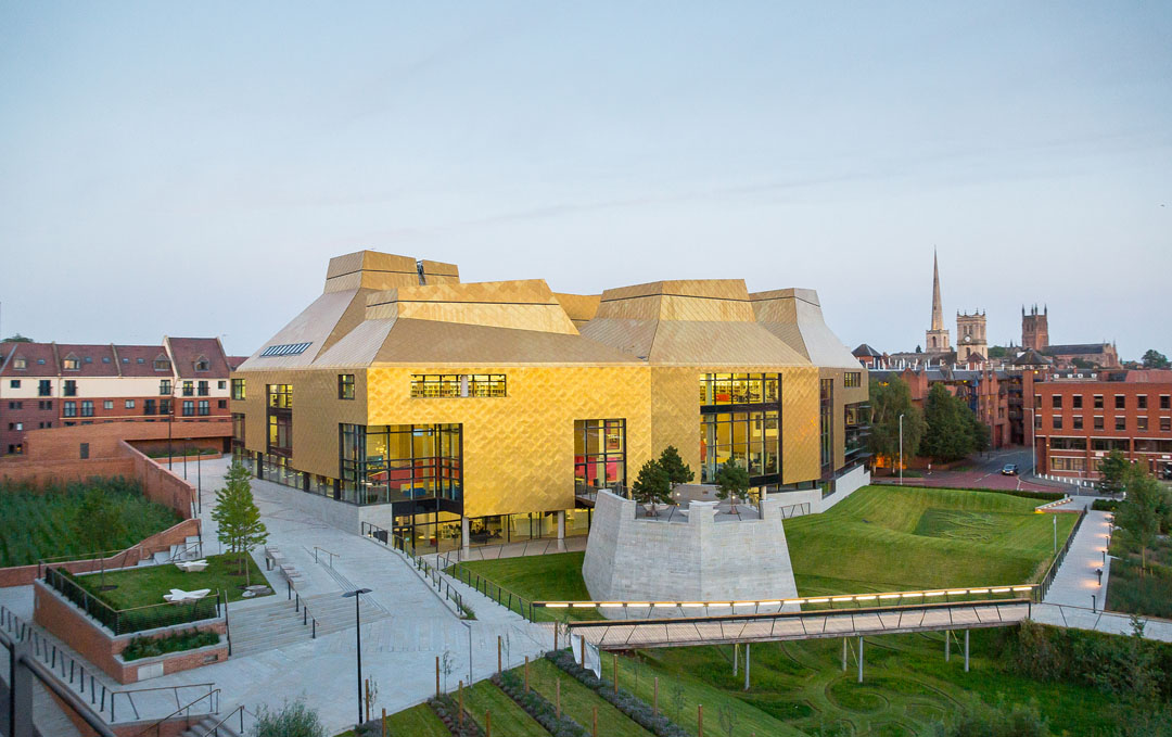 英國伍斯特大學(xué)蜂巢圖書館雨水花園景觀設(shè)計(jì)