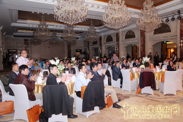 論壇現(xiàn)場：觀眾反應(yīng)熱烈