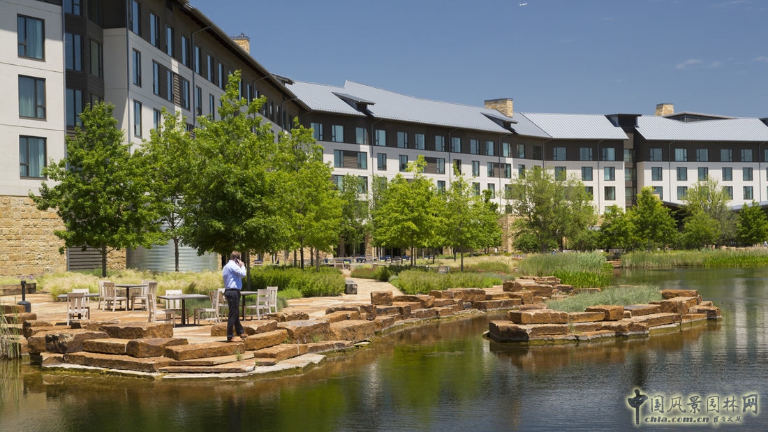 SWA經(jīng)典案例：德勤大學(xué)景觀設(shè)計