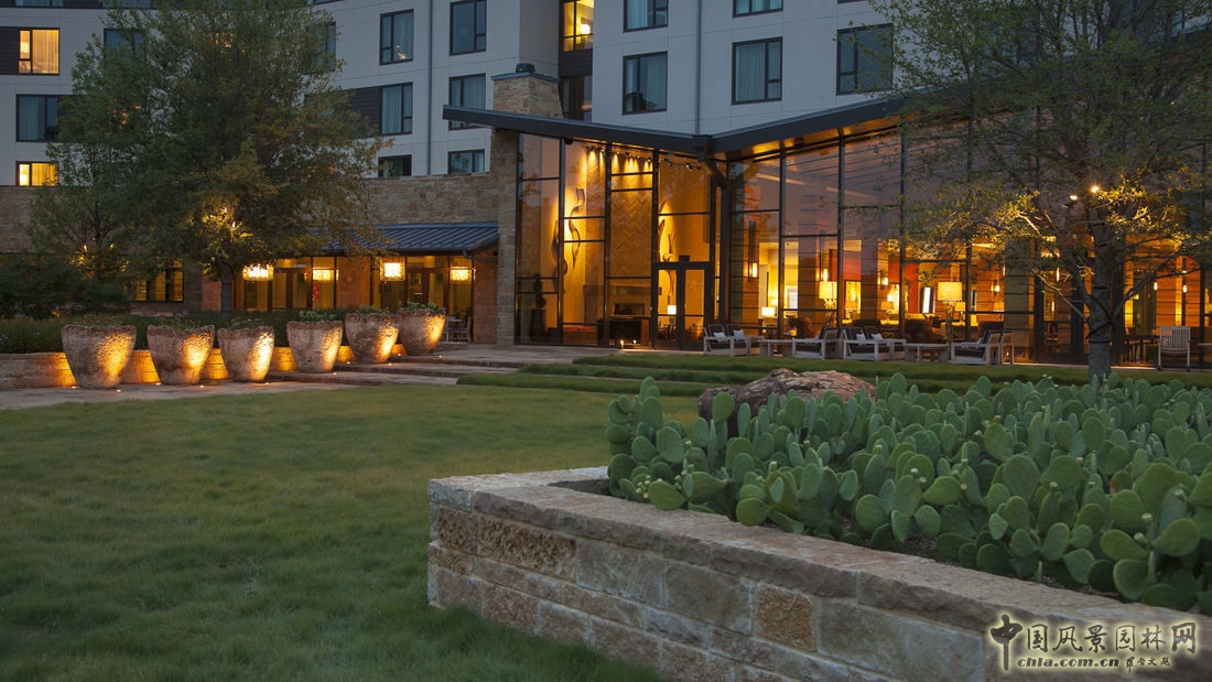 SWA經(jīng)典案例：德勤大學(xué)景觀設(shè)計