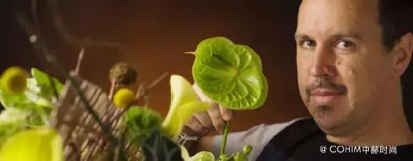 用低成本架構出更具設計感的花藝形態