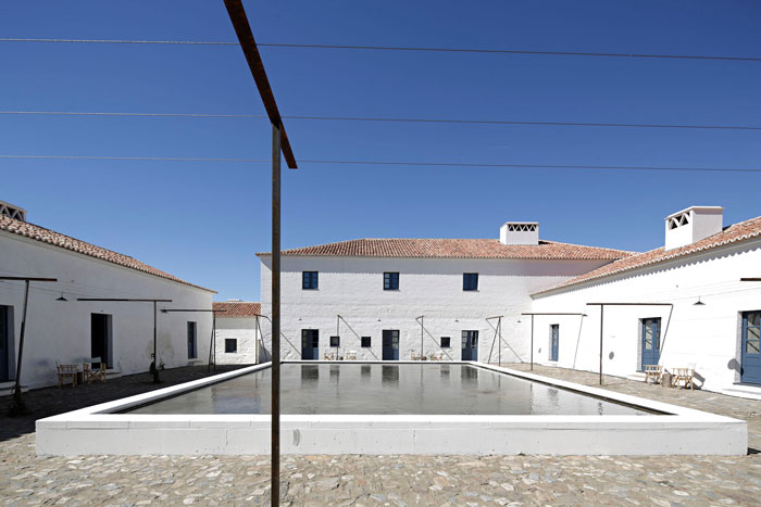 設計師匠心獨運 原始農場變身到豪華度假村