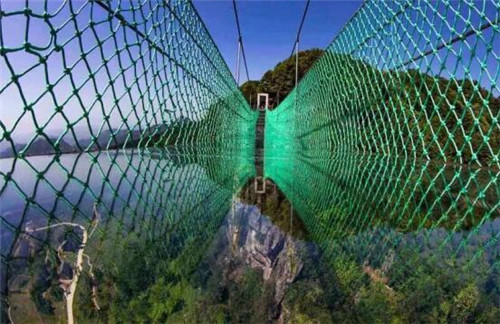 全國高空刺激項目最多的主題公園在重慶