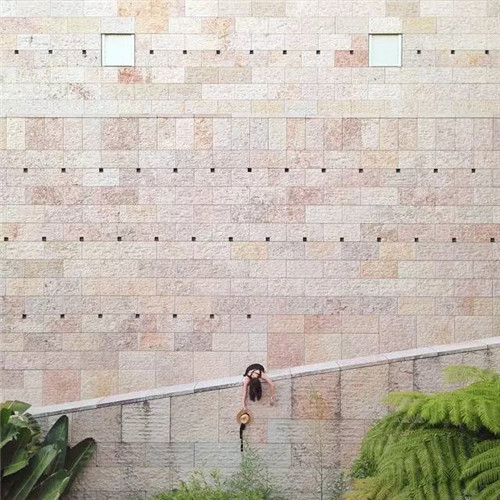 西班牙小情侶把全球景點玩出小情調