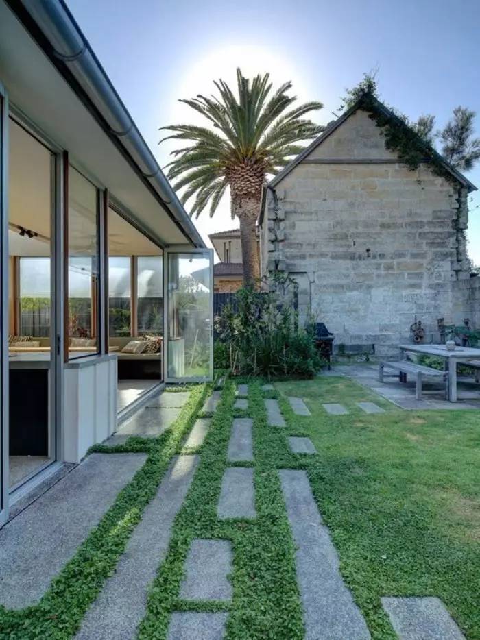 花園小徑設(shè)計(jì)讓你的花園更美麗