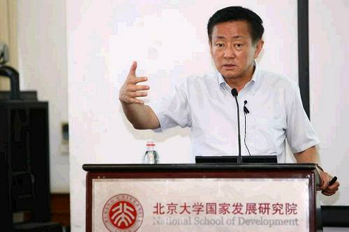 樊綱:糾正“城鎮化”偏差