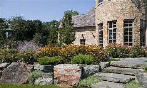 花境:打造天然植物之美