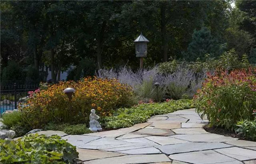 花境:打造天然植物之美