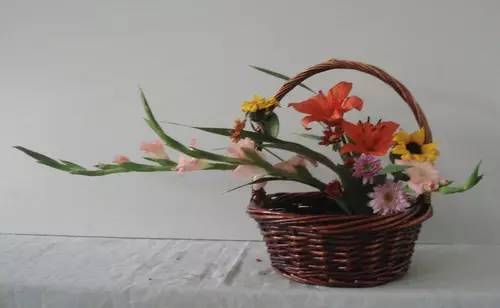 中式插花的布局技巧