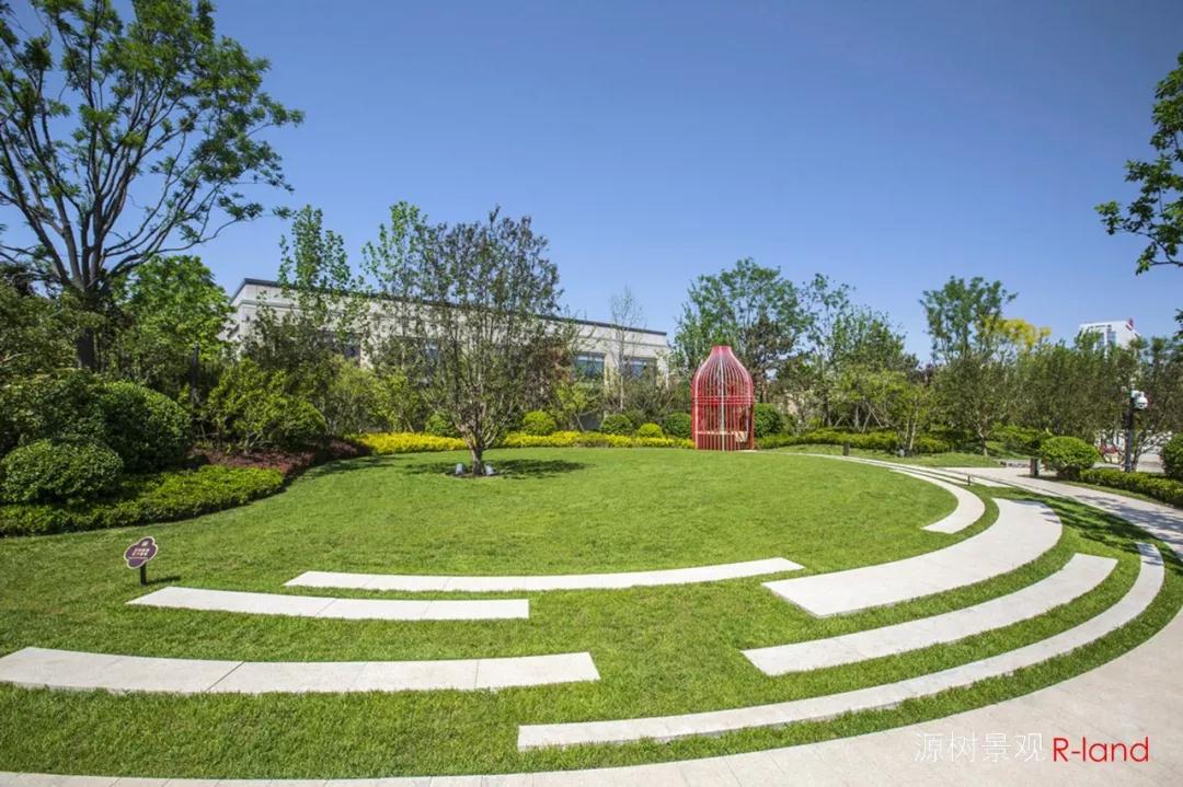 天成嶺秀 ：時尚奢雅，宛若天成的極致解讀