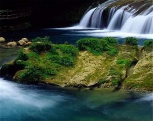 荔波樟江風(fēng)景名勝區(qū)——中國的超級盆景