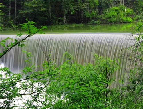 荔波樟江風(fēng)景名勝區(qū)——中國的超級盆景