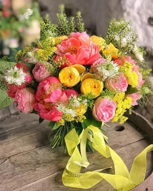 簡(jiǎn)單又好看——八大花藝配色法