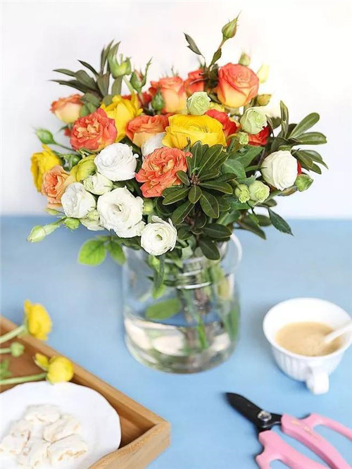 簡(jiǎn)單又好看——八大花藝配色法