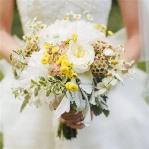 簡(jiǎn)單又好看——八大花藝配色法