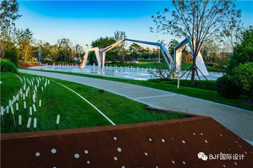 BJF(寶佳豐)國(guó)際設(shè)計(jì)：中車(chē)·自在香濱改造