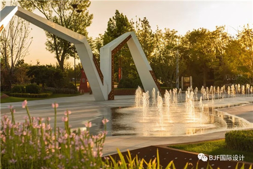 BJF(寶佳豐)國(guó)際設(shè)計(jì)：中車(chē)·自在香濱改造