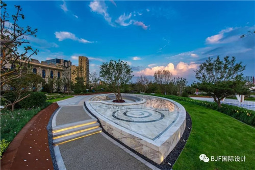 BJF(寶佳豐)國(guó)際設(shè)計(jì)：中車(chē)·自在香濱改造