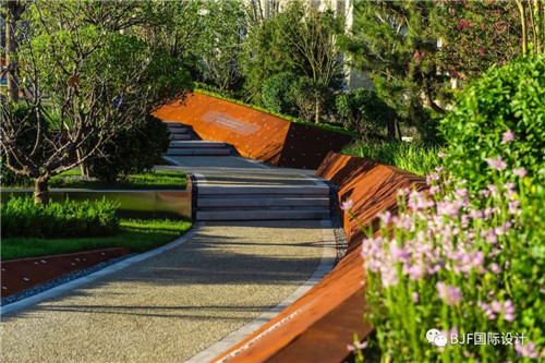 BJF(寶佳豐)國(guó)際設(shè)計(jì)：中車(chē)·自在香濱改造