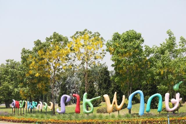 在小清新的泰國清邁，竟然藏著一處中式園林