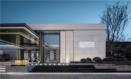 一只魚的自我意識 | 鎮(zhèn)江中南聆江閣