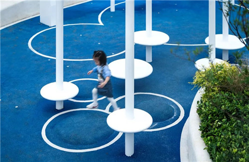 一只魚的自我意識 | 鎮(zhèn)江中南聆江閣