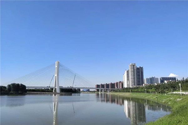 看國內(nèi)外大都市如何規(guī)劃建設(shè)濱水城市