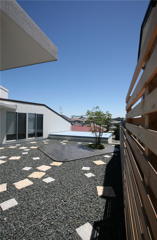 章俊華作品丨有節制的豐盛——千里園