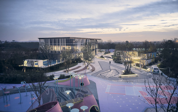 郭鐘秀：用創(chuàng)意設(shè)計(jì)打造童真世界