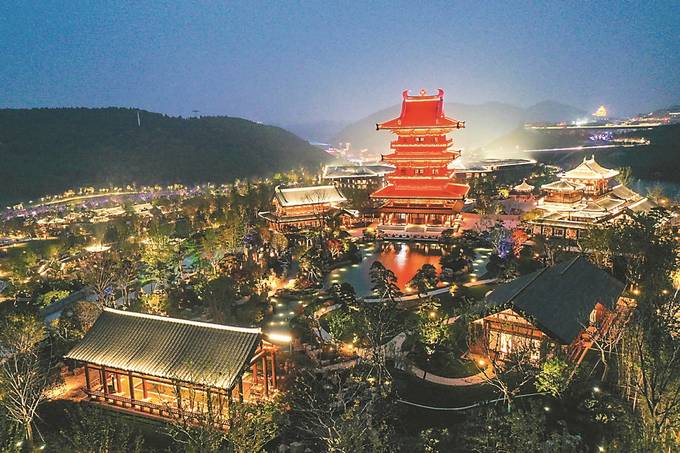 江蘇省園博會13個城市園林園藝專題展完成布展