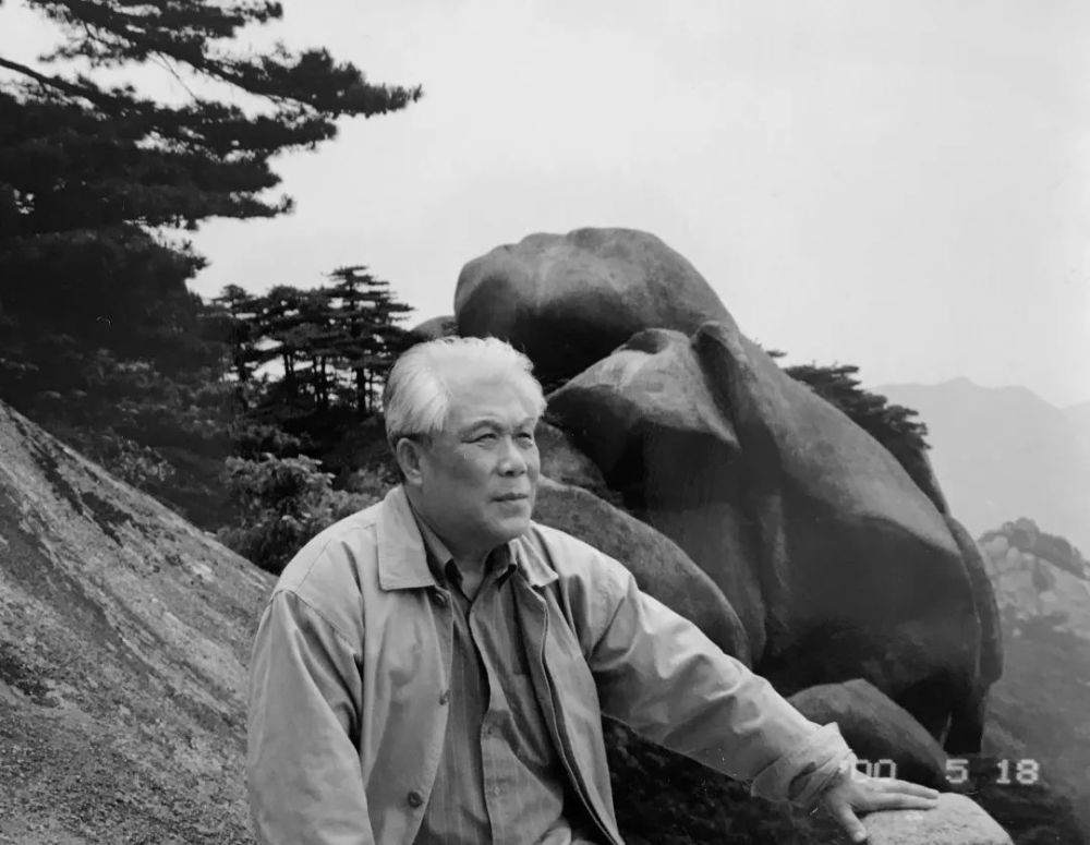 北林大園林學院教授黃金锜去世