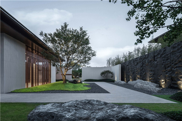 東莞金眾柏悅公館