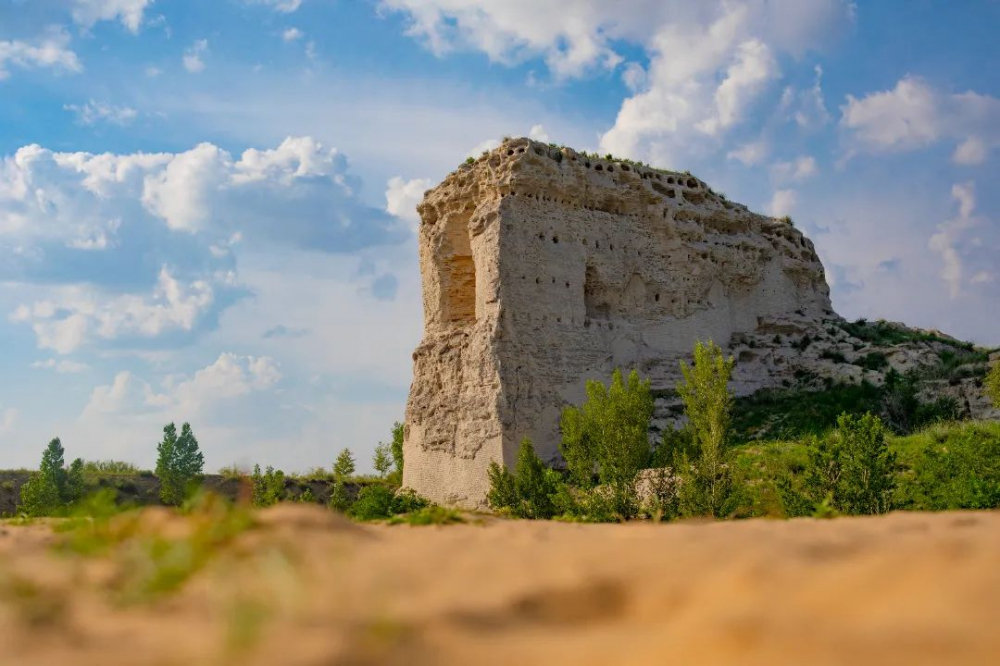 大夏國都城遺址統萬城考古遺址公園即將開園