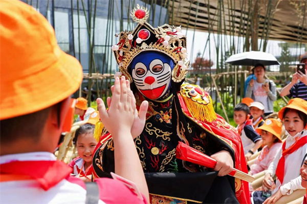 成都世園會邀八方來客中秋共赴“花”約!