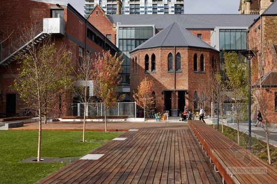 皇家墨爾本理工大學