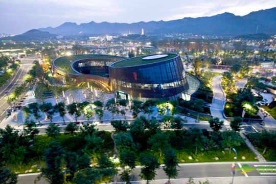 青島世園會景區殘破荒廢,網友建議打造兒童體驗園