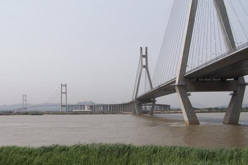 以繡花功夫守護(hù)萬(wàn)里長(zhǎng)江千年文脈