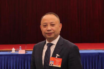 何樹平代表：加大公園綠地建設力度