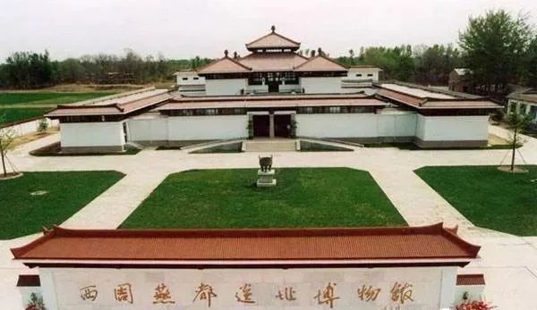 單霽翔：文化遺產保護有三個標準